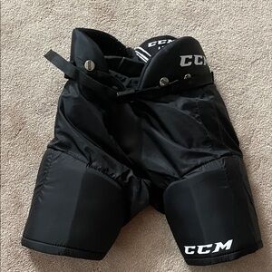 CCM youth large ice hockey pants